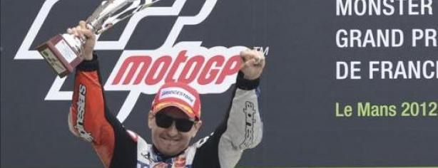 Jorge Lorenzo celebra su última victoria/ lainformacion.com/ EFE