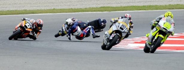 Momento del accidente entre Marc Márquez y Pol Espargaró/ Getty Images