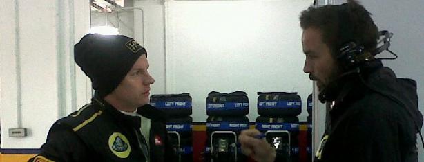Kimi Raikkonen antes de subir al monoplaza/ twitter Lotus F1 Team