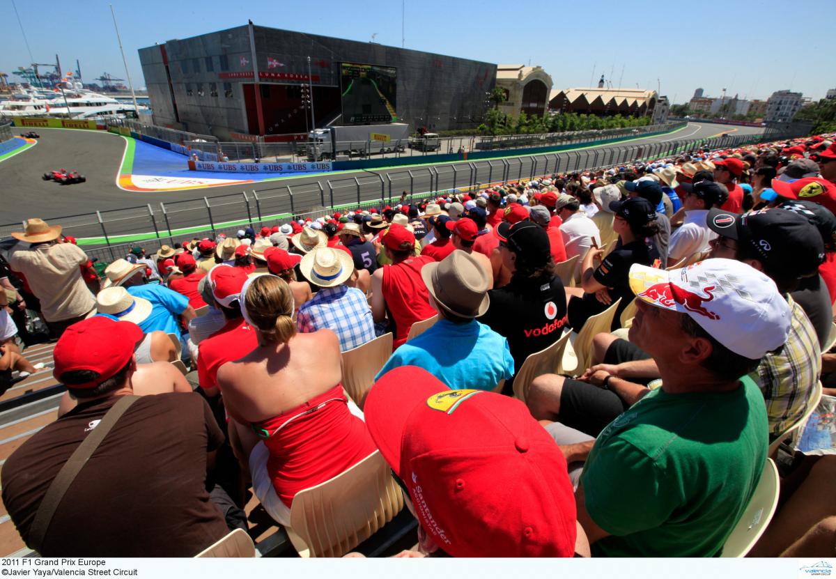 Imagen de la grada del Valencia Street Circuit